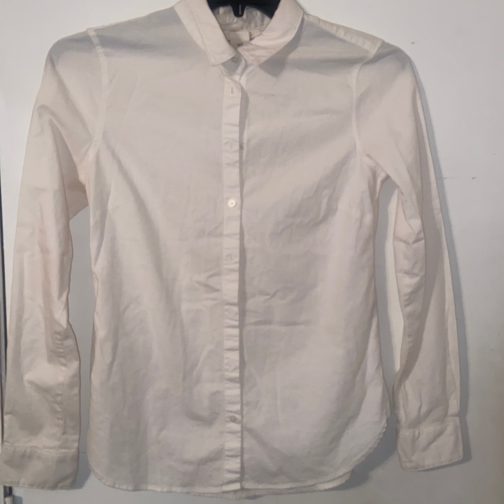 Off white long sleeve H&M shirt